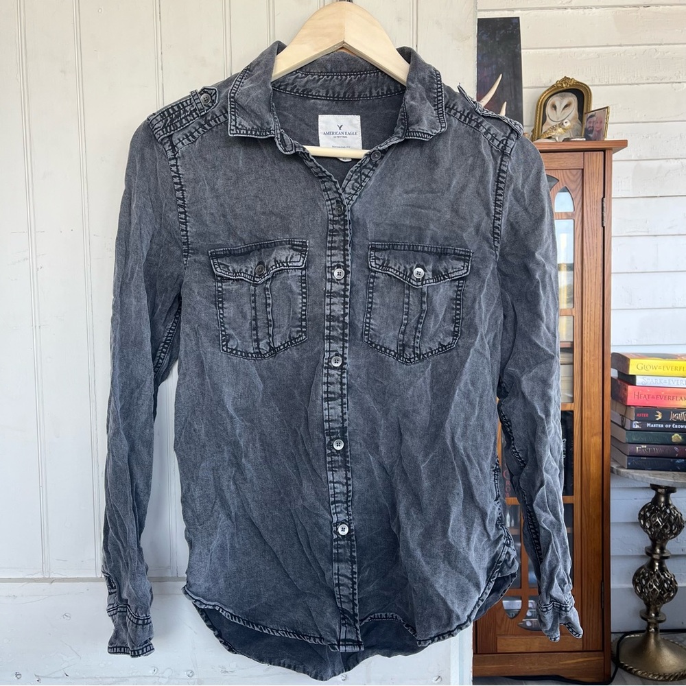 American Eagle Boyfriend Fit Utility Shirt